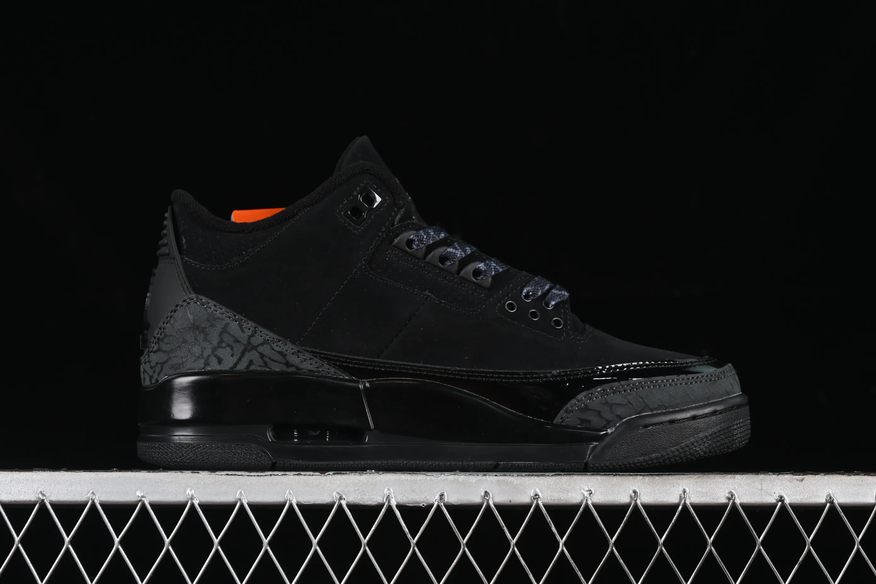 All Categories Air Jordan Jordan Series Basketball Shoes Air Jordan 3 Air Jordan 3 Retro AJ3 Joe 3 Midnight Black Retro Basketball Shoes CT8532-001